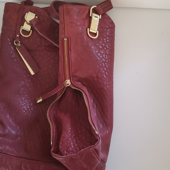 Leather tote - Picture 3 of 5